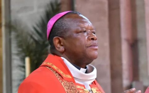 ĐHY Ambongo: “Phản đối chúc lành cho các cặp đôi đồng tính không phải là ngoại lệ của châu Phi”