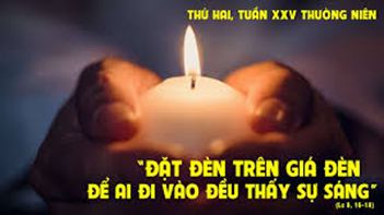 Đèn đặt trên đế