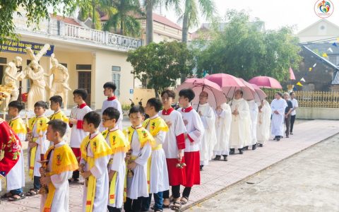 Giáo xứ Trực Chính mừng Lễ Đức Mẹ Mân Côi