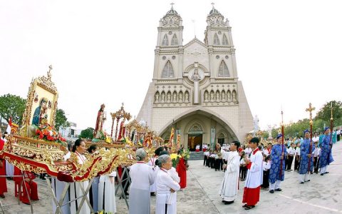 Đại Đồng mừng kính trọng thể Đức Mẹ Mân Côi