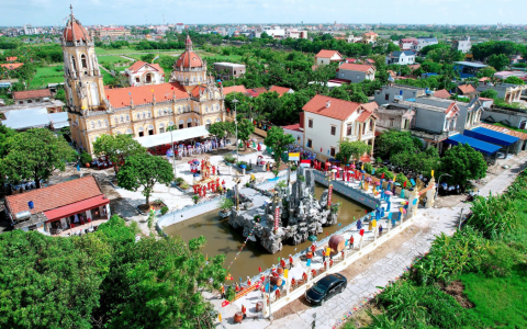 Giáo họ Têrêsa: Niềm vui tràn trề ngày khánh thành Núi Chúa và Mẹ