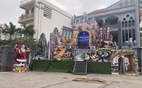 Thánh Danh hoàn thành sớm hang đá Giáng sinh