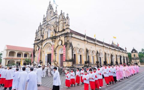 Giáo xứ An Bài, tuần chầu của niềm vui hân hoan
