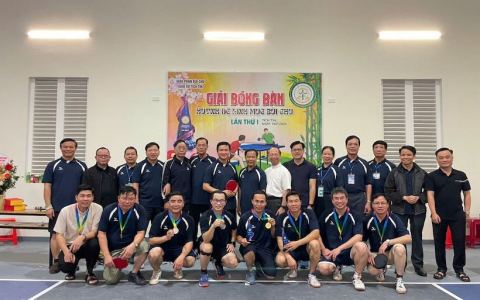 Giải bóng bàn cho linh mục và phó tế Gp. Bùi Chu
