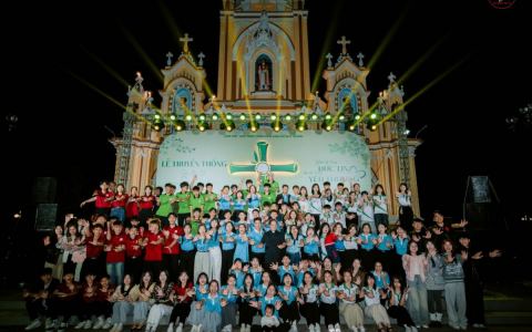 Quỹ Ngoại: Giới trẻ, Sinh viên và Học sinh mừng lễ