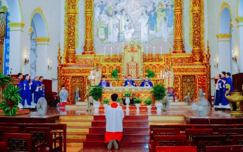 Hạt Quần Phương: Hơn 800 viên chức HĐMV tĩnh tâm