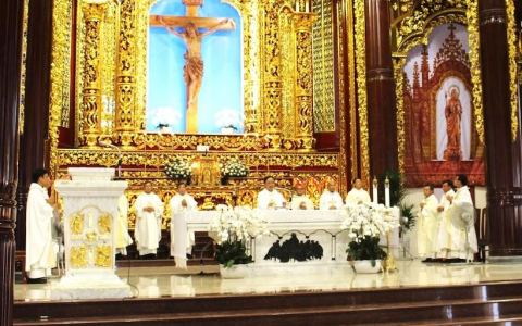 Giáo hạt Liễu Đề mừng công nhà thờ Chính toà