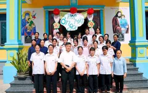 Gặp mặt Ơn gọi – Trải nghiệm cùng các em chuyên biệt Hiệp hội Đức Mẹ Vô Nhiễm Bùi Chu