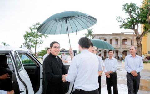 Thánh lễ nhận xứ của Cha tân Chánh xứ Nghĩa Dục