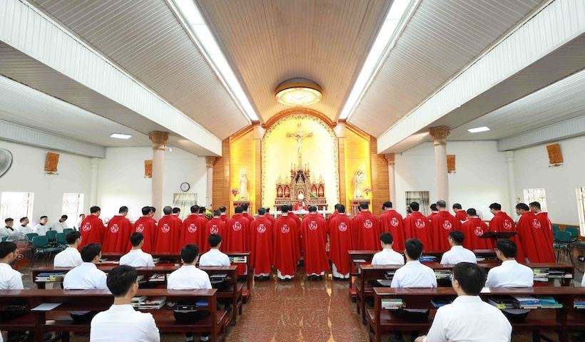 ĐCV Mẹ Vô Nhiễm Bùi Chu khai giảng năm học mới